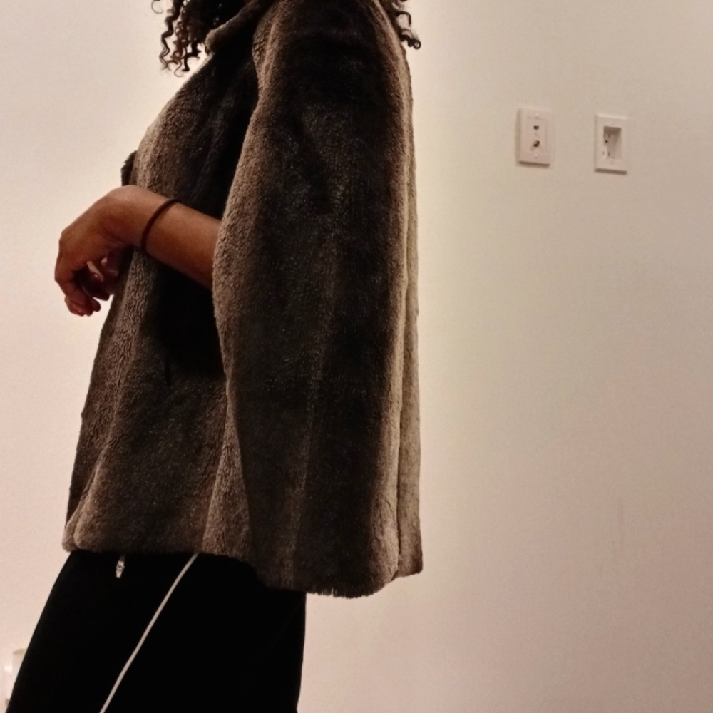 Beautiful faux fur shrug jacket